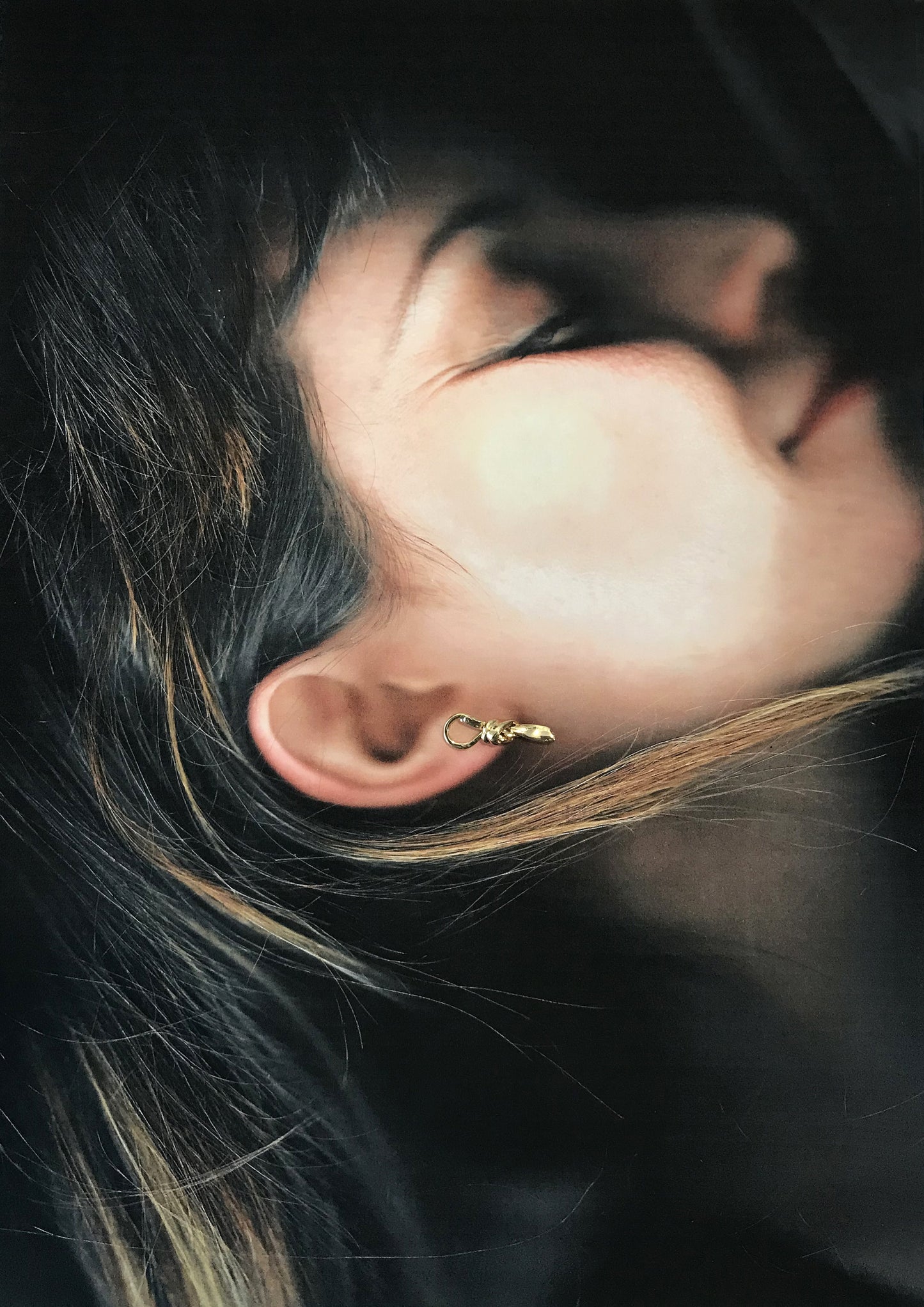 Boucles d'oreilles Bind Puce OR