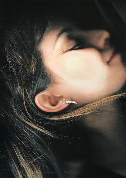 Boucles d'oreilles Bind Puce AR